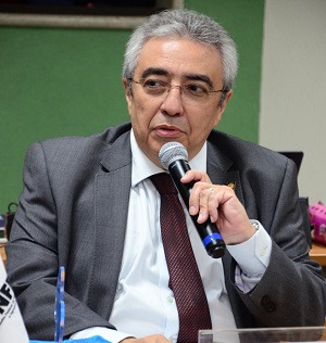 Coordenador do Colégio de Presidentes, eng. civ. Antônio Carlos de Aragão, presidente do Crea-PB