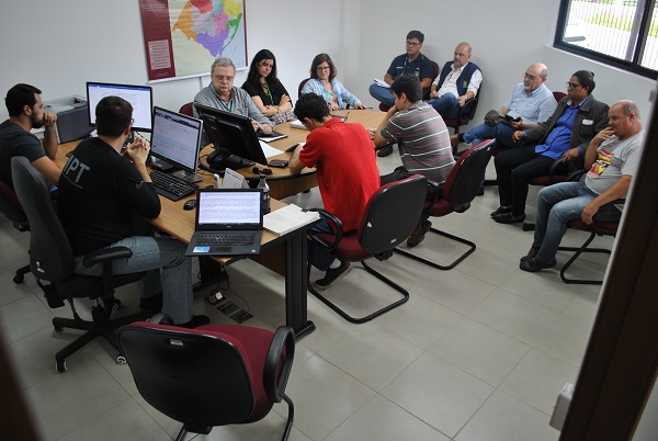 Reunião preparatória da equipe às 11h na sede do MPT em Pelotas