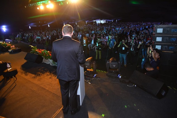 Cerca de duas mil pessoas prestigiaram o evento