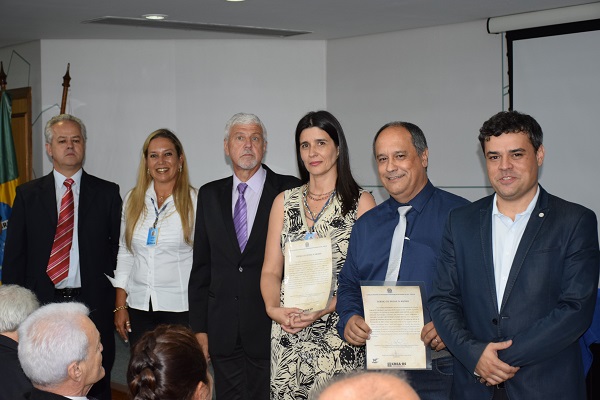Eng. Ambiental Nanci Walter e o Eng. Eletricista Luis Henrique Nunes Motta