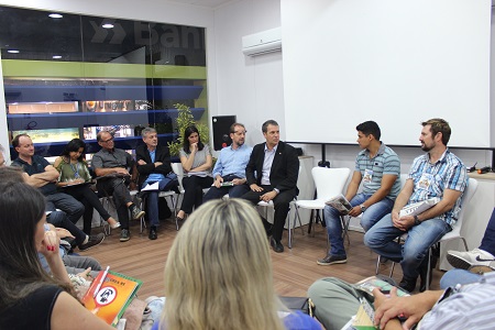 Inspetores conversam com presidente do CREA-RS