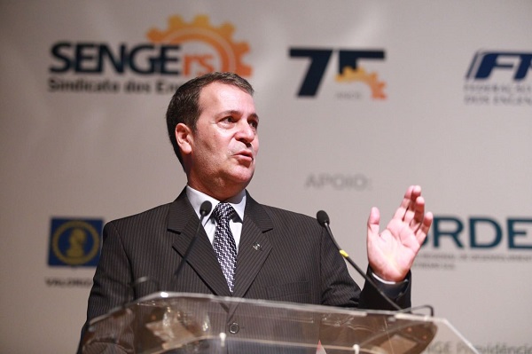 Presidente do CREA-RS, Eng. Melvis Barrios Junior