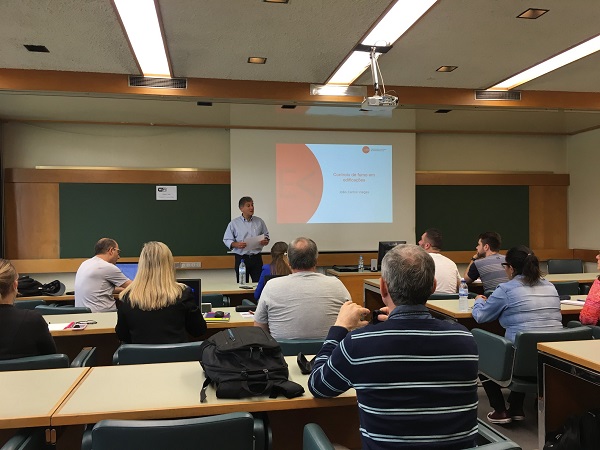 O RS passa a ter 20 profissionais com qualificação em projeto e simulação de dispositivos de controle de fumaça em edifícios