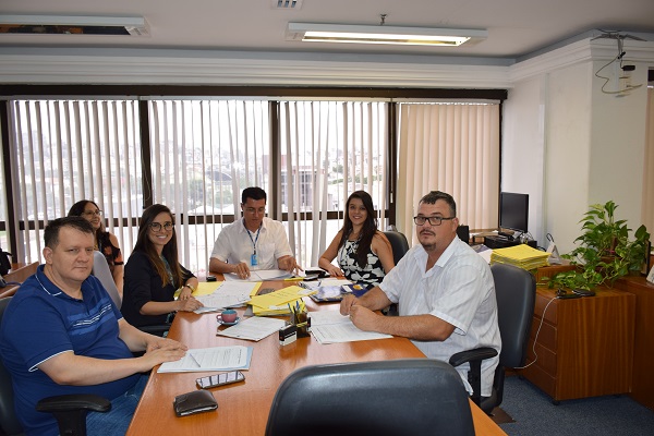 Engenheiros Glênio Teixeira e Guilherme Reisdorfer (adjunto)