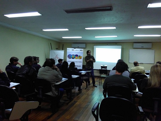 Prof. Molina apresenta resistência de materiais