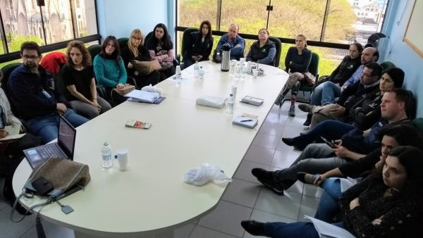 Segunda-feira, 17h: integrantes da operação reunidos na sede do Sindisaúde para ultimar detalhes
