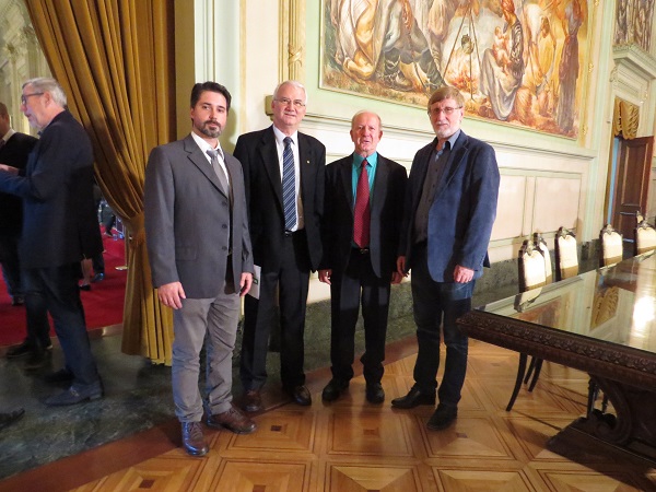 Também estiveram presentes o assessor da Presidência Eng. Agrônomo Humberto Dauber, o analista da Câmara de Agronomia Márcio Amaral Schneider