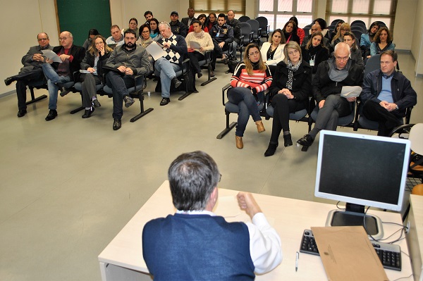 Reunião com a empresa para notificar resultado da operação