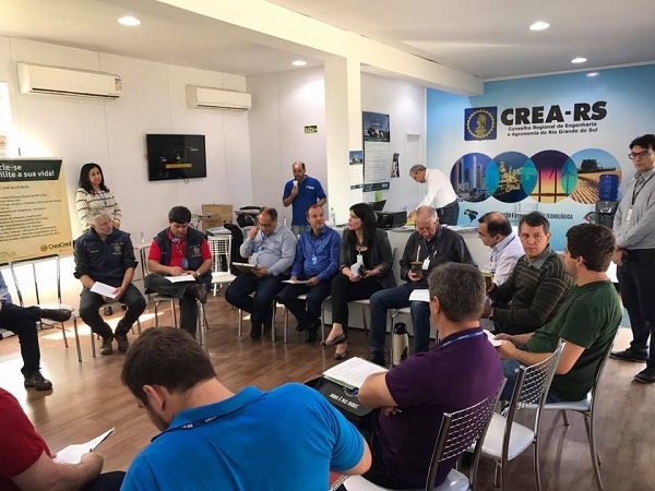 Reunião de representantes de Zonal durante 40ª Expointer