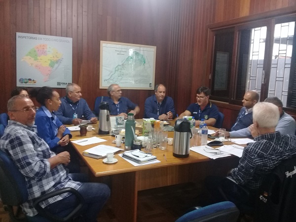 Reunião da Zonal Fronteira Oeste antecedeu apresentação sobre situação do saneamento em Uruguaina