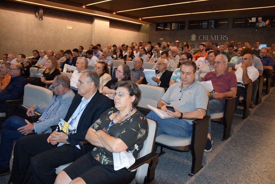 Plenária contou com 98 conselheiros