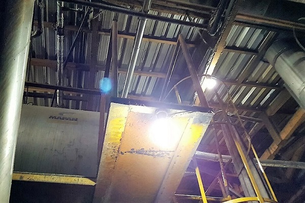 Trabalho em altura sem guarda-corpo