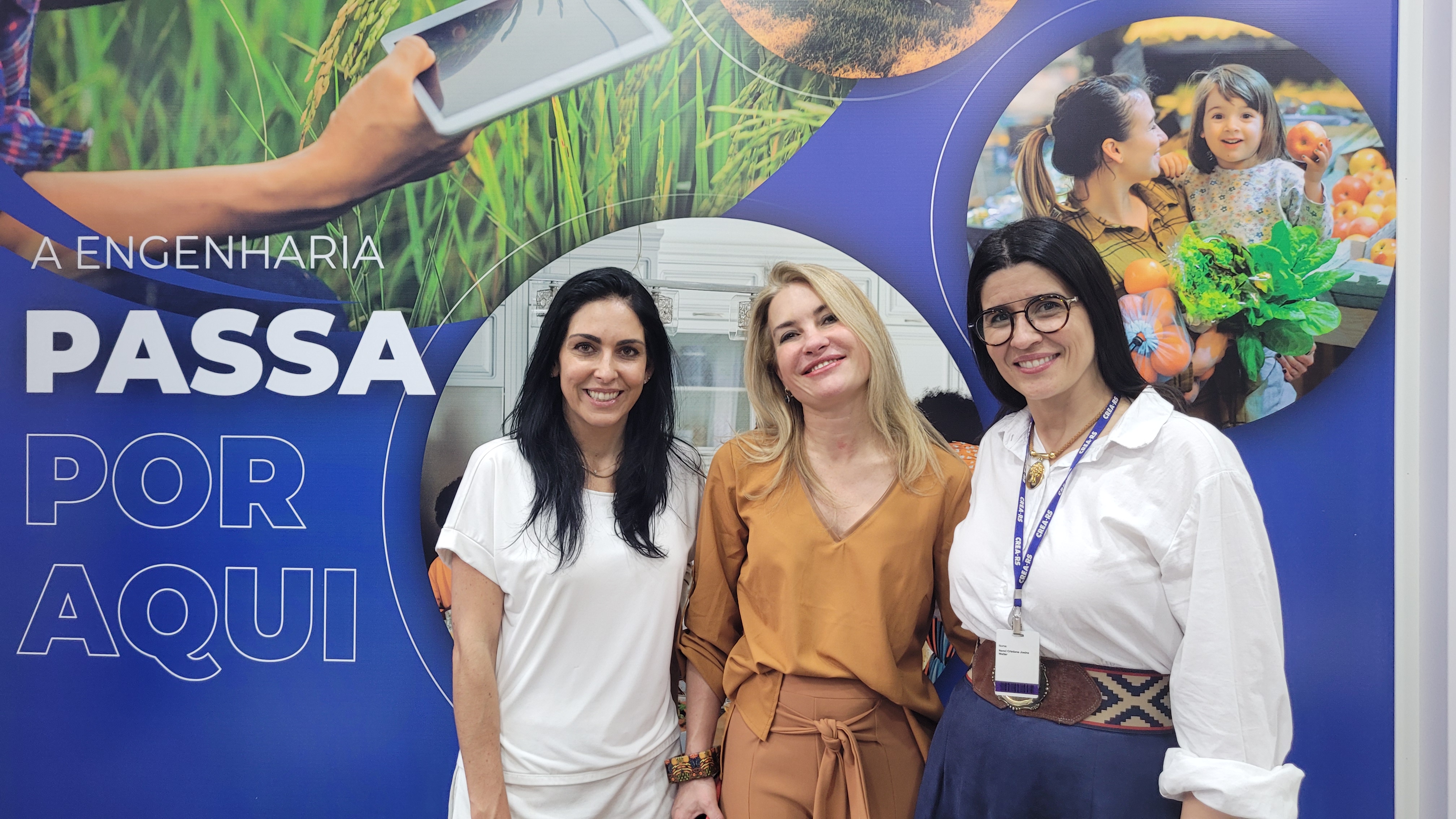 Eng. Civil Daniela Cardeal, presidente Nanci e procuradora Anelise Grehs