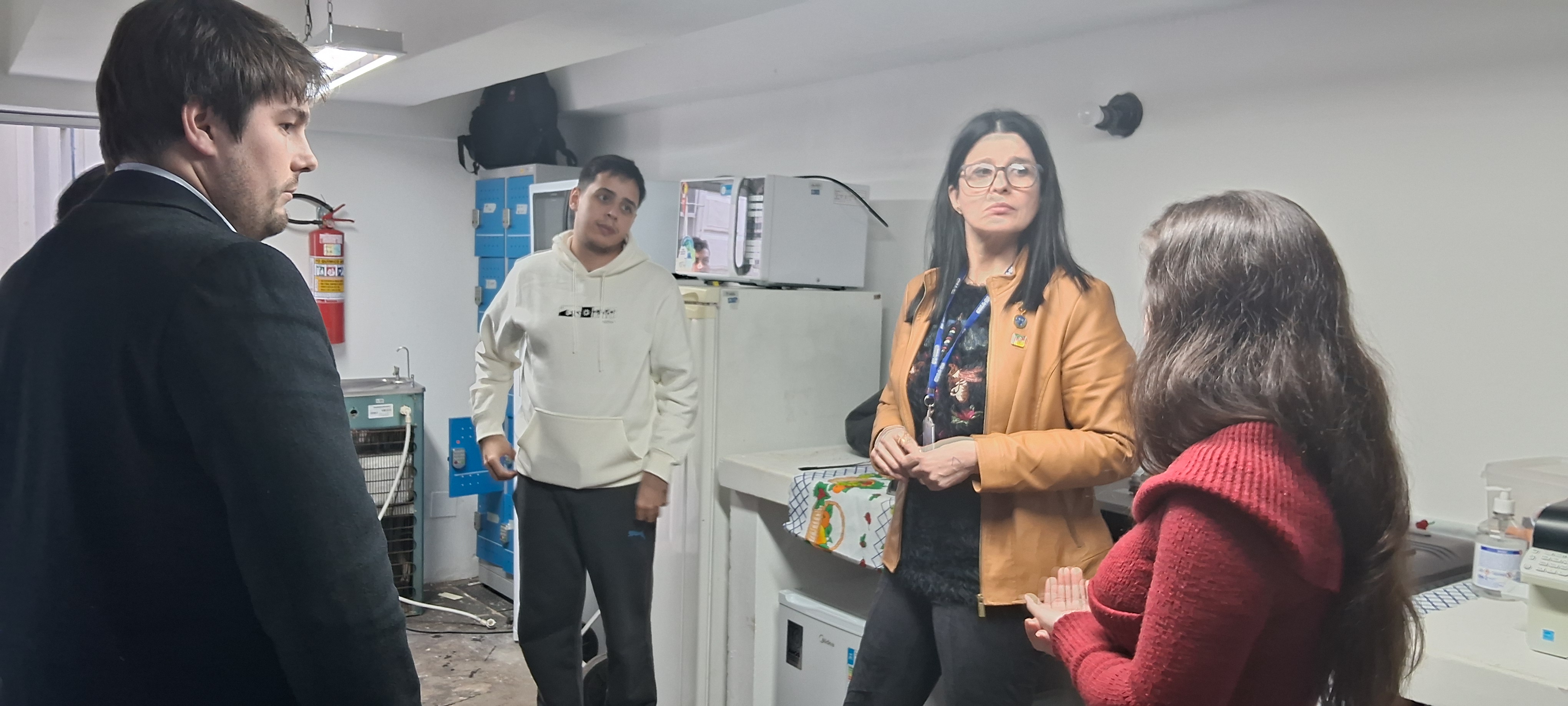 A equipe do Conselho aproveitou para conhecer o espaço do Ressignificando