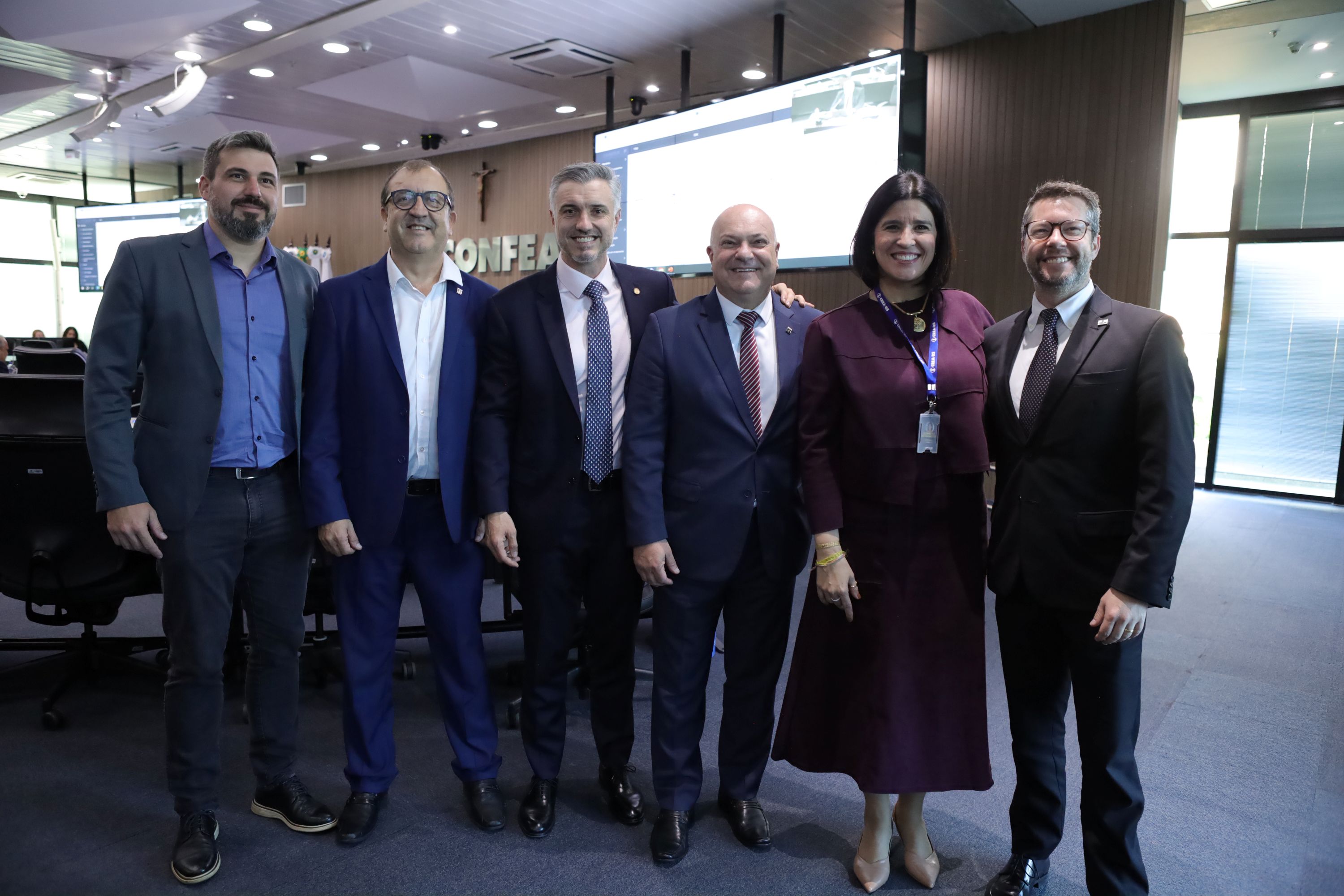 Presidente do CREA-RS, Eng. Amb. Nanci Walter, acompanha presencialmente