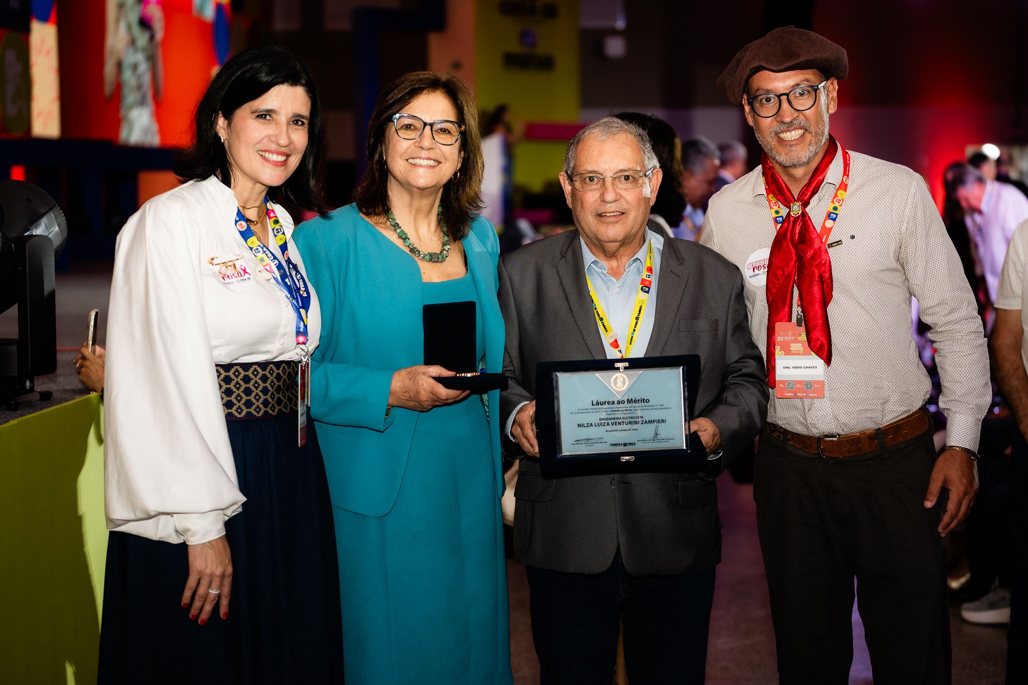 Também Eng. Eletric., o conselheiro federal pelo RS, Eng. José Cláudio da Silva Sicco, participou da homenagem