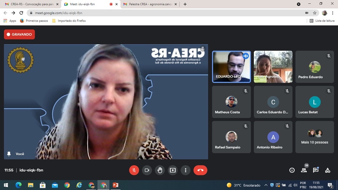 Eng. Elisabete conversa sobre ética na profissão com estudantes