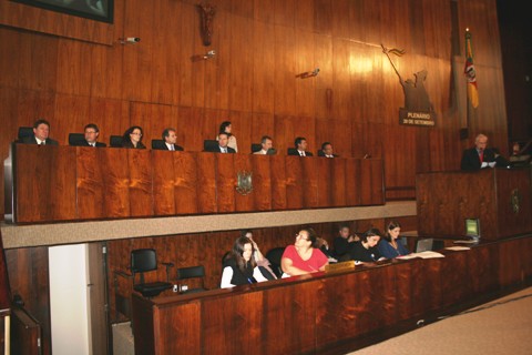 Assembleia Legislativa homenageia os 70 anos do Senge-RS