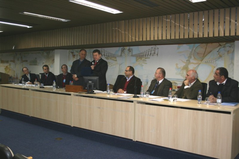 Ministro apresenta Código Florestal ao Plenário do CREA-RS