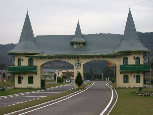 Crea fiscaliza estruturas do Festival de Cinema de Gramado