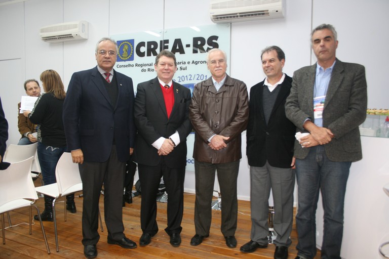 Fórum de Entidades de Engenharia realizam encontro na Expointer