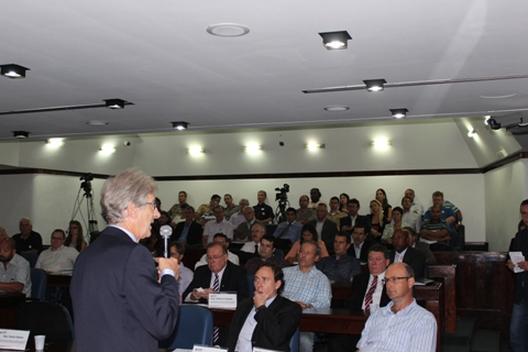 Eng. Brentano ratifica necessidade de nova legislação