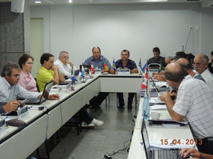 Coordenadoria das Câmaras de Engenharia Florestal realiza reunião