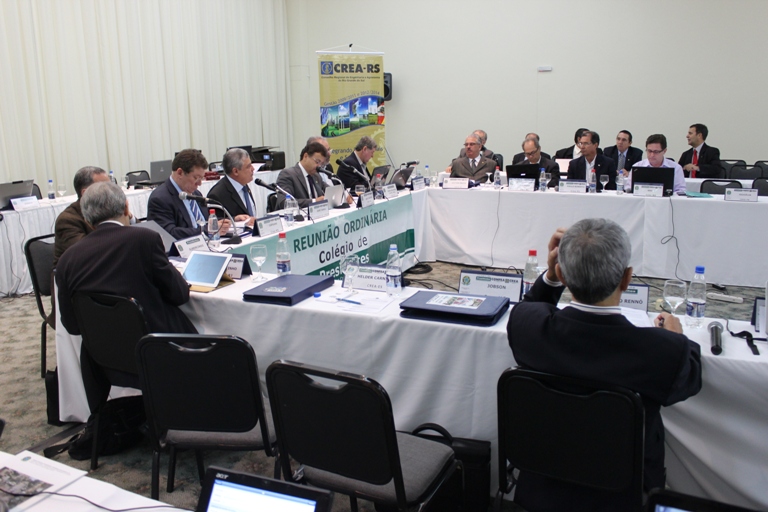 Colégio de Presidentes encerra reunião em Porto Alegre