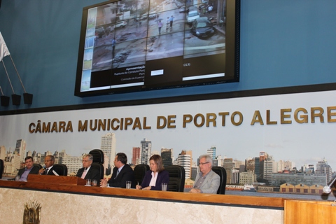 CREA-RS apresenta Parecer do Conduto a vereadores da capital