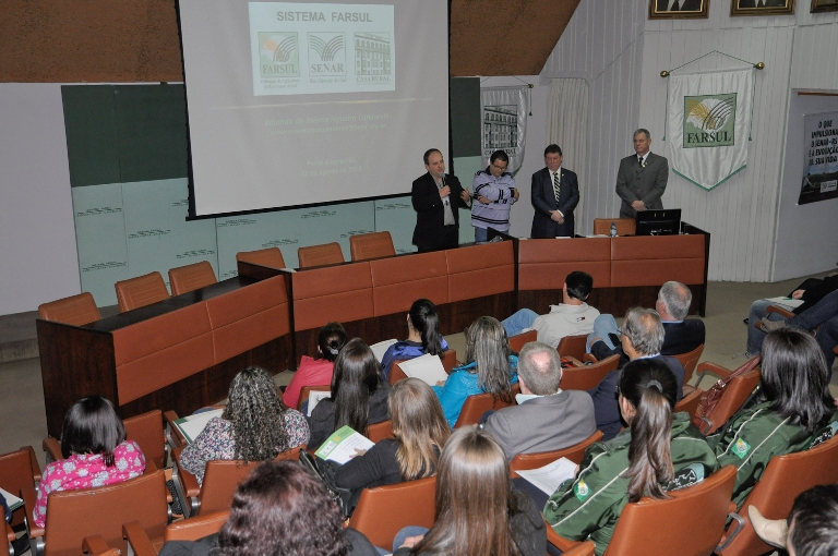 Farsul promove treinamento a conselheiros do CREA-RS