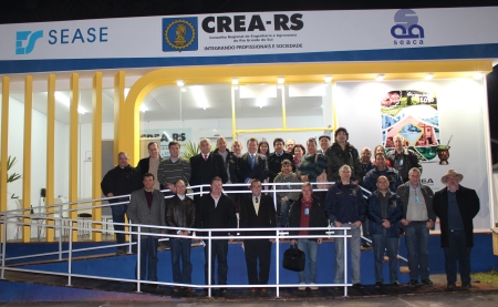 Reunião das Zonais acontece no estande do CREA-RS na Expointer