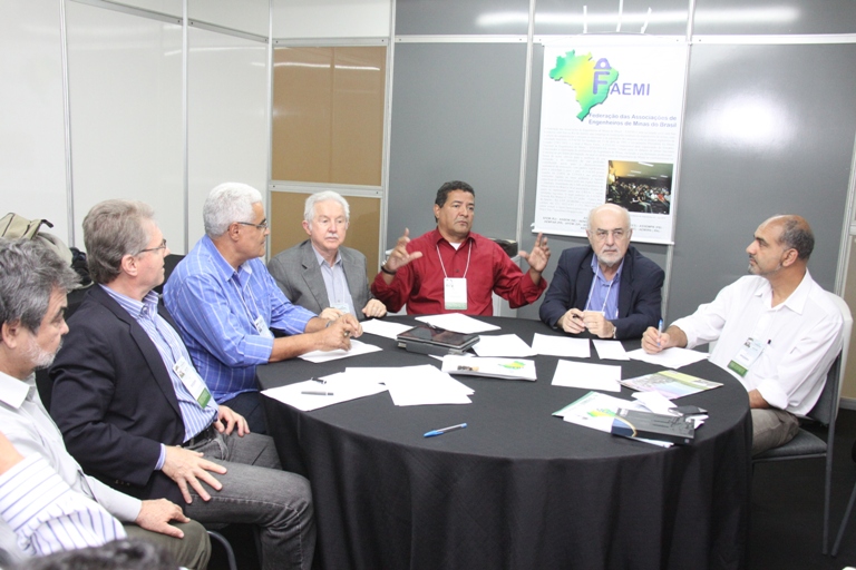 Em reunião, FAEMI decide sair da modalidade de Geologia e Minas