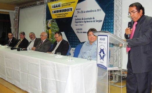 Engenheiro Agrônomo do Ano recebe homenagem na abertura do X EASE e AgroNordeste