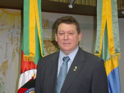 Anest homenageia profissionais do Conselho gaúcho