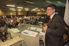 Além de alimentos, Brasil é exportador de conhecimento e tecnologia de agronomia