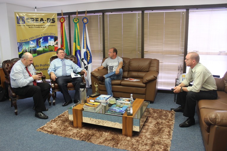 CREA-RS e Funasa discutem convênio para auxiliar municípios