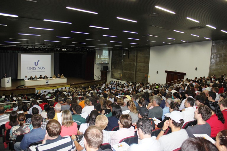 Seminário de Segurança contra Incêndios reúne profissionais e estudantes