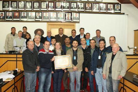 Câmara Municipal de Santiago presta sua homenagem aos 80 anos do CREA-RS