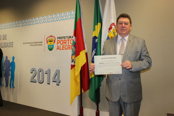 Conselho recebe Selo de Acessibilidade da Prefeitura de Porto Alegre