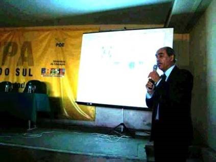 Alunas da Unipampa assistem palestra do CREA-RS