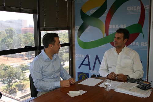 Deputado Lara visita CREA-RS