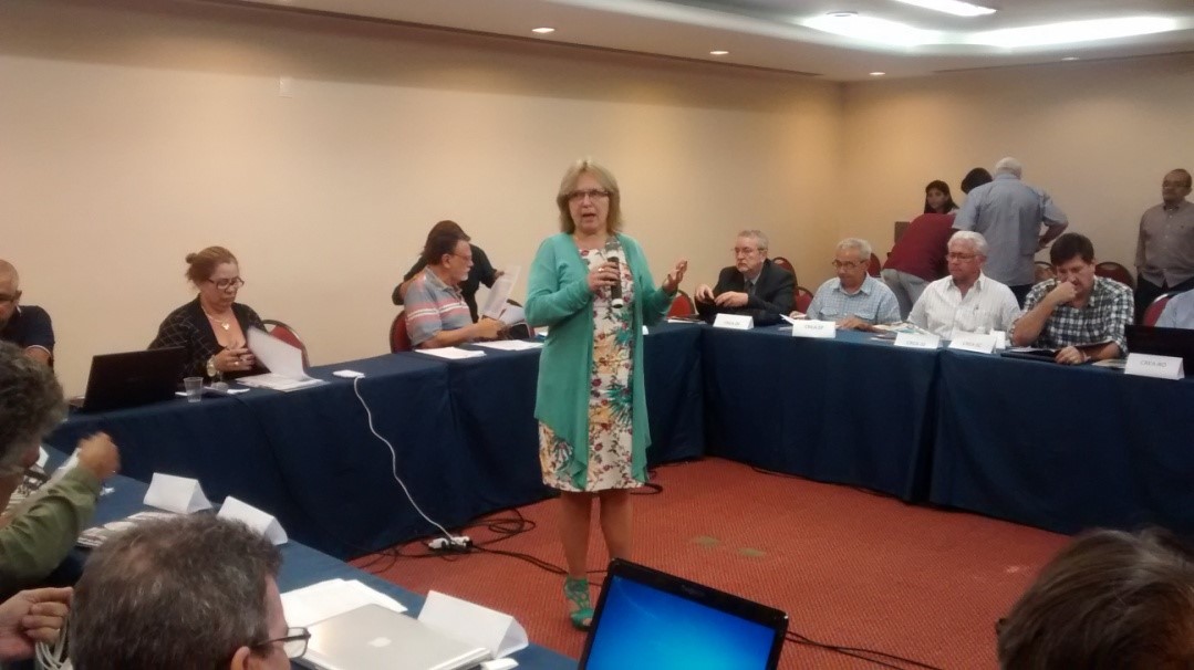Revisão de normas da ABNT foi tema de palestra para Eng. Civis