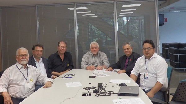 Instalado grupo de trabalho que discutirá sobre diplomas estrangeiros