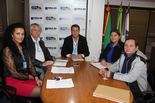 CREA-RS recebe coordenadores da Unipampa