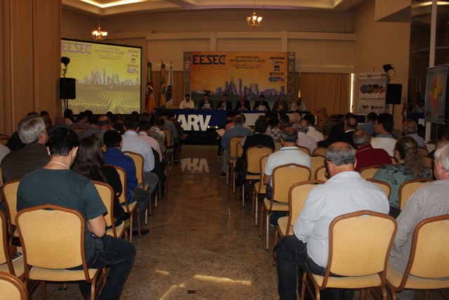 Começa em Bento Gonçalves Encontro Estadual de Entidades de Classe