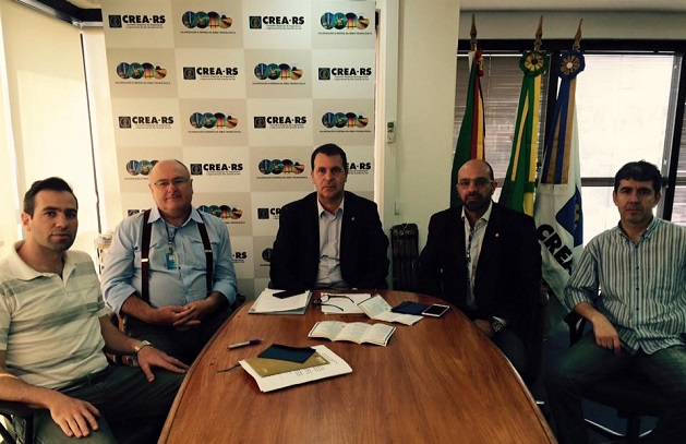 Presidente do CREA-RS será homenageado no 1º Prêmio Profissional do Ano do NEAB