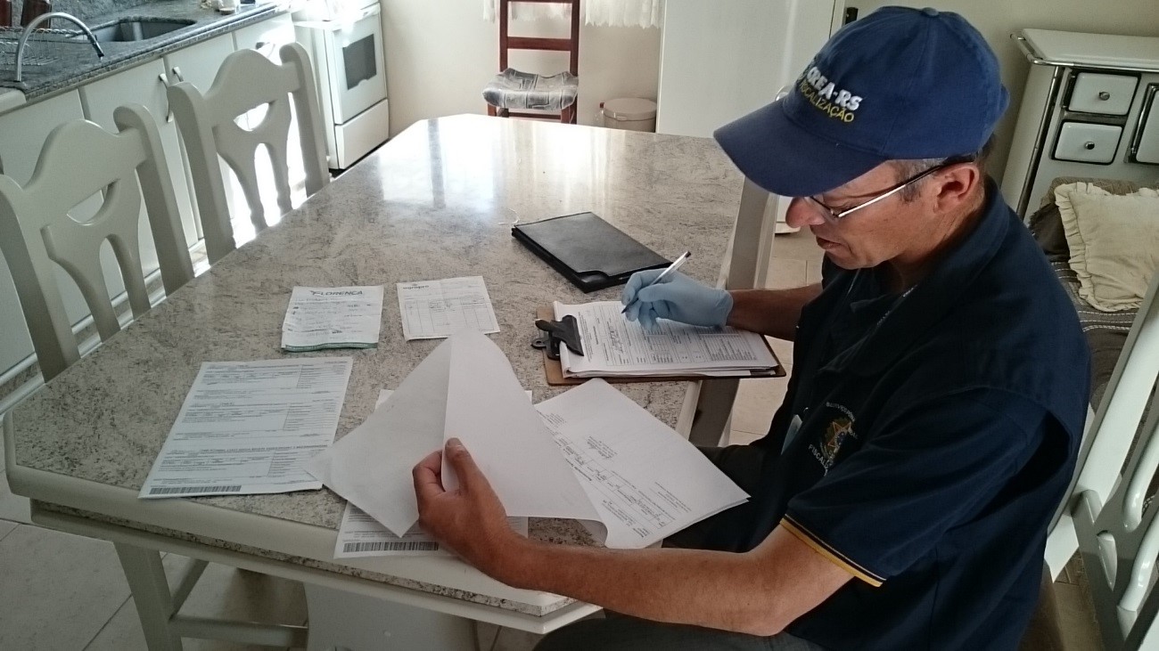 Noventa e nove propriedades rurais fiscalizadas em blitz