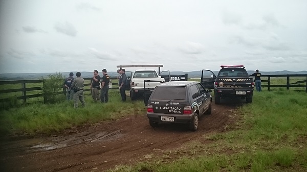 Crea, Patram e Polícia Federal fiscalizam 35 propriedades rurais