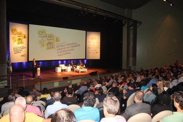 CREA-RS participa do Seminário sobre Dívida Pública, desenvolvimento e soberania