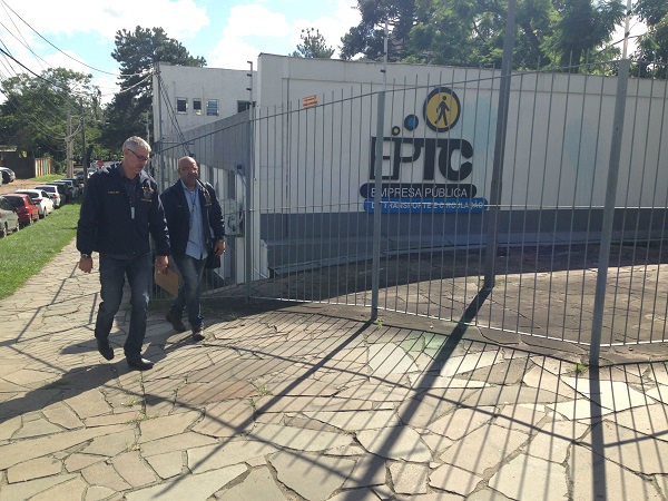 CREA-RS autua EPTC por descumprimento do salário mínimo profissional